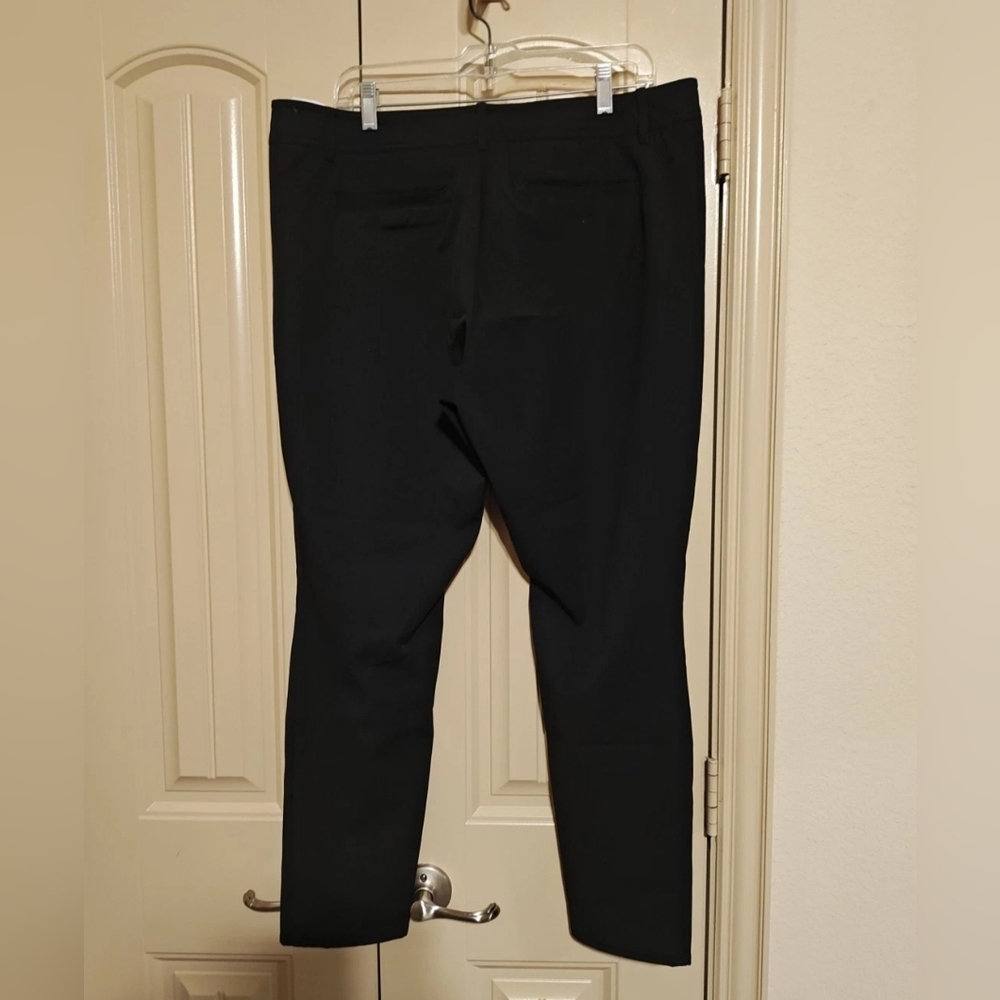 NWT Ny & Co 7th Avenue Pant Leggings Fit Sleek Is Fit Super Stretch Size 16 - Picture 7 of 7